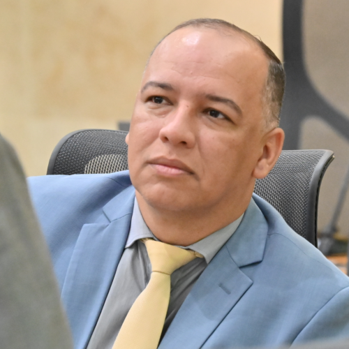 Lei garante livre acesso de personal trainers às academias e limita cobrança de taxa