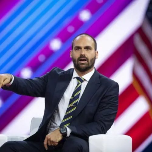 Ministério da Justiça demite Eduardo Bolsonaro de cargo na Polícia Federal