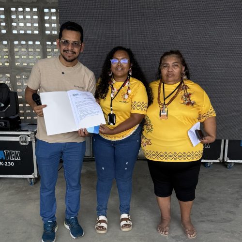 Professor Silvano Carlos entrega Leis e destaca reconhecimento da Festa da Castanha