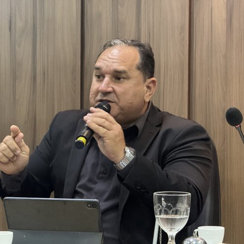 Vereador Hênio Silva solicita reparos urgentes em reservatório no Assentamento Baixo do Novilho