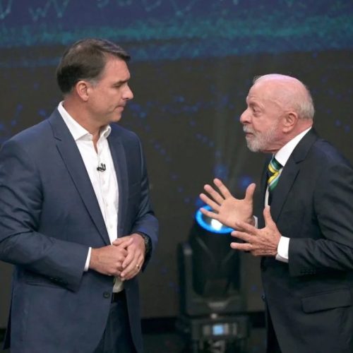 Campanha de Lula aciona TSE e pede cassação da chapa de Flávio Bolsonaro por suposto favorecimento da Meta